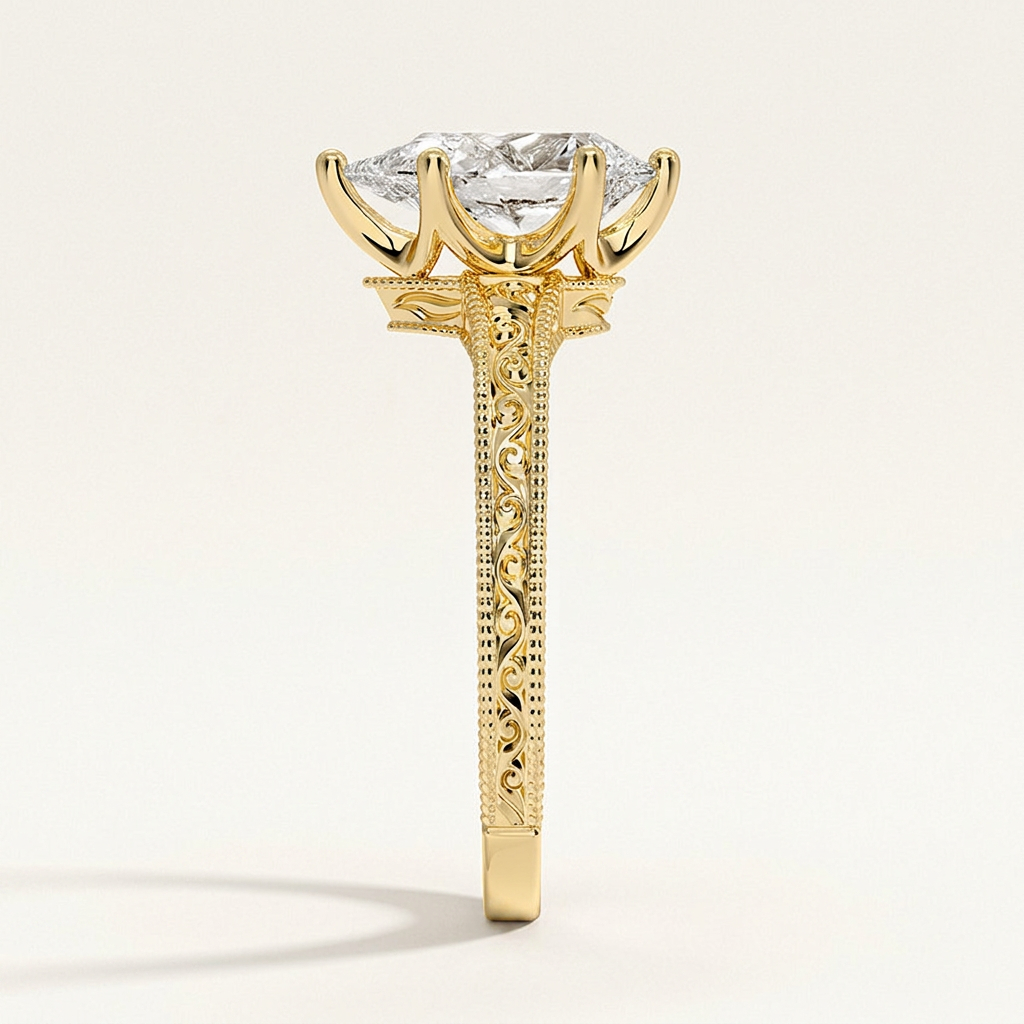 Hudson Engraved Ring in 14K Yellow Gold