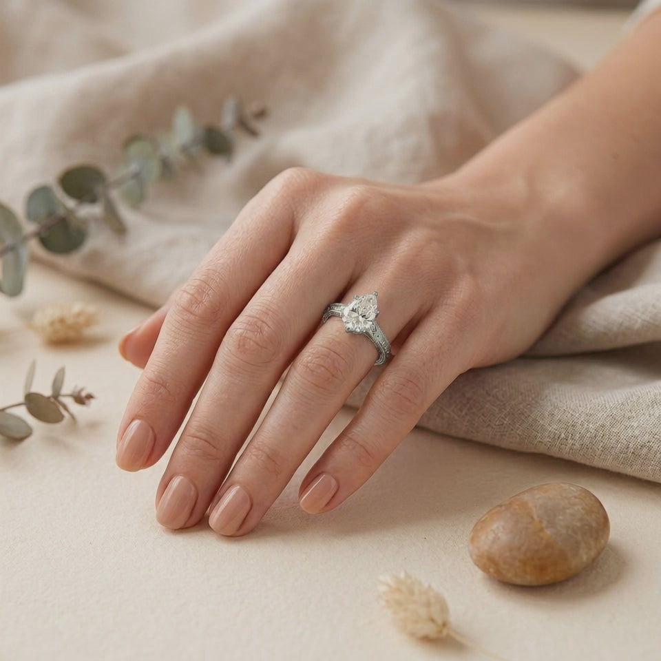 Hudson Engraved Ring in 14K Yellow Gold