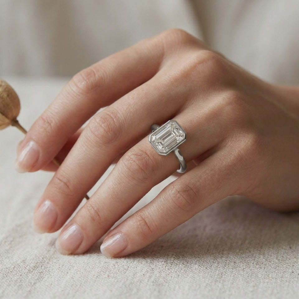 Luna 2mm Bezel Ring in 14K Yellow Gold